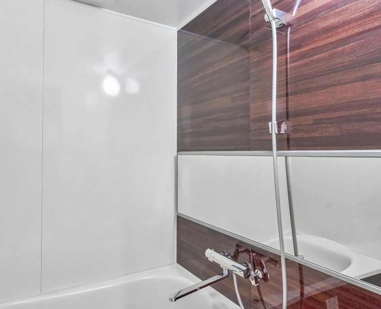Best Location Lux Home, 2 Blocks To Sbwy, Sleeps 9 Sapporo 0*,